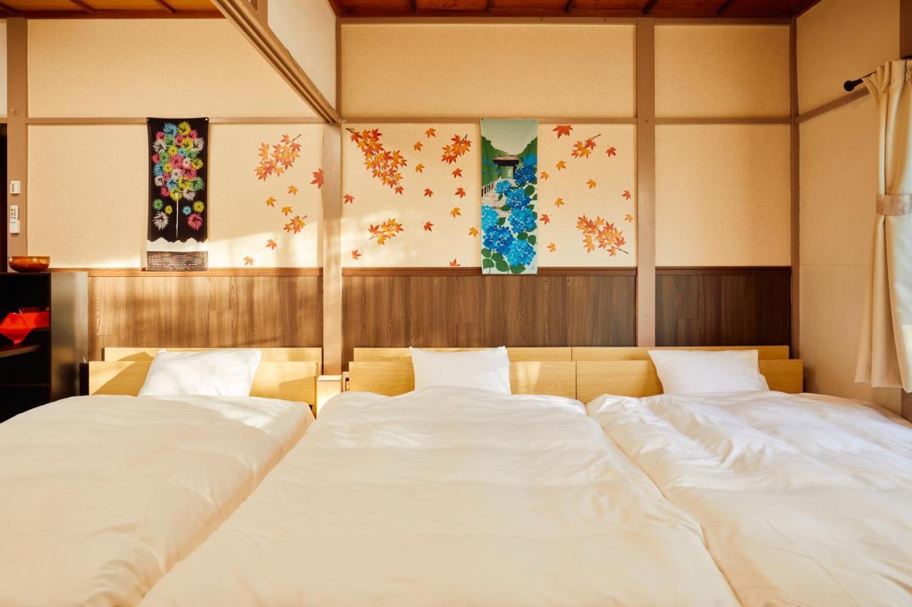 Villa Hakone Kabuto 古民家旅館 150平米 バス停迄一分 準天然温泉 最大12名 Bagian luar foto