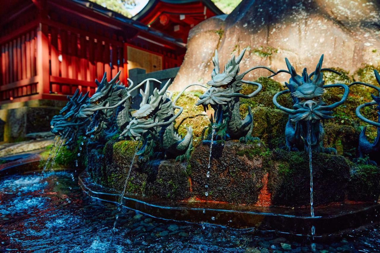 Villa Hakone Kabuto 古民家旅館 150平米 バス停迄一分 準天然温泉 最大12名 Bagian luar foto