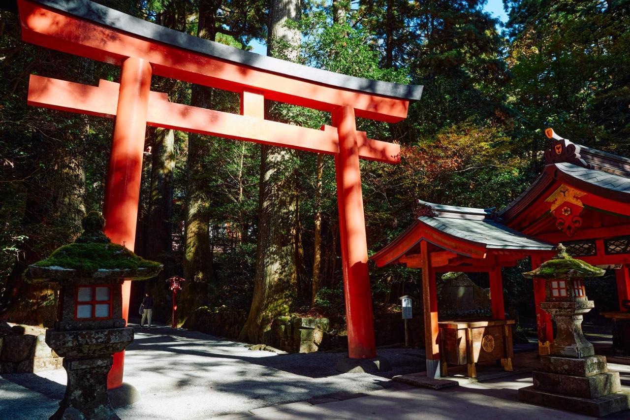 Villa Hakone Kabuto 古民家旅館 150平米 バス停迄一分 準天然温泉 最大12名 Bagian luar foto