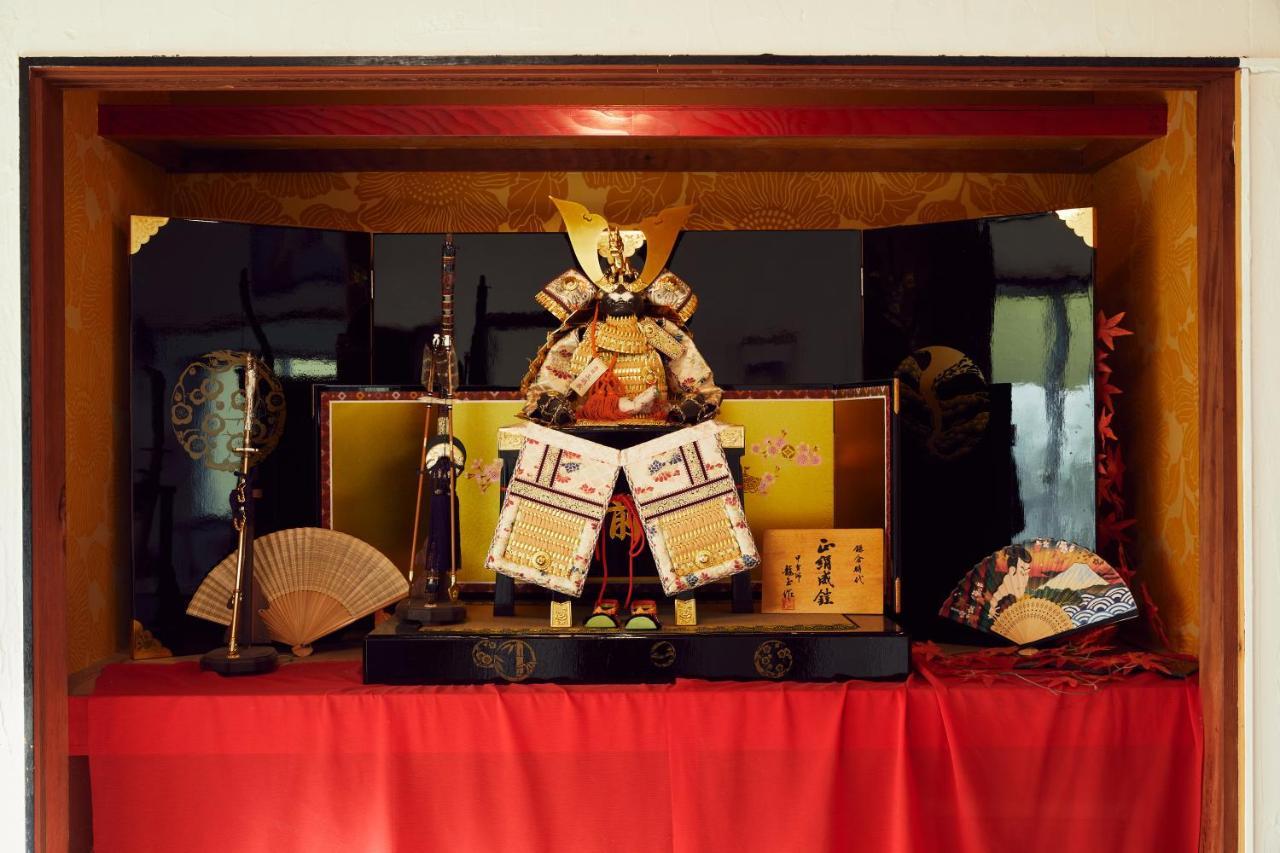 Villa Hakone Kabuto 古民家旅館 150平米 バス停迄一分 準天然温泉 最大12名 Bagian luar foto